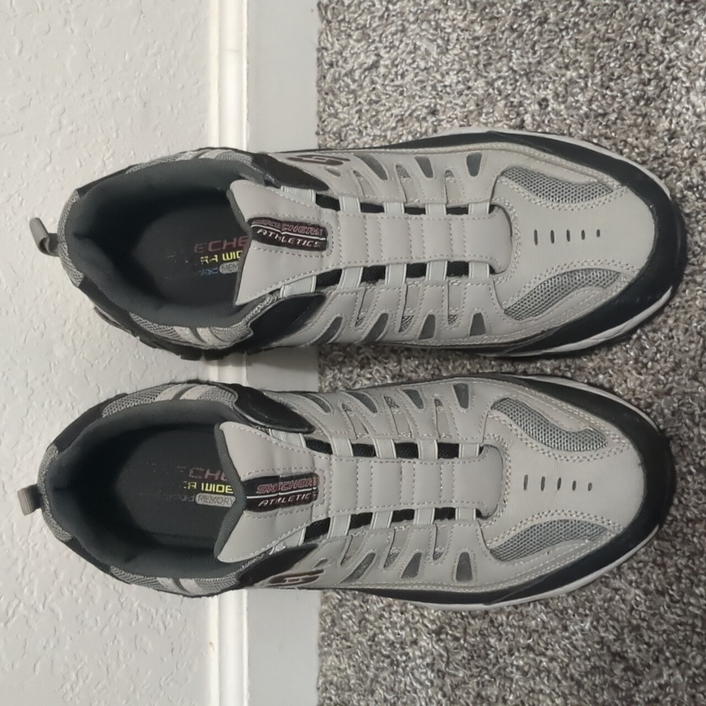Skechers Athletic Shoes Size 13 Gray/Black